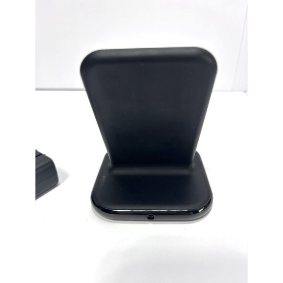 Ubio Labs 2-in-1 Wireless Charging Stand ,Plug Works -Charger **For Parts Only** - Picture 8 of 10